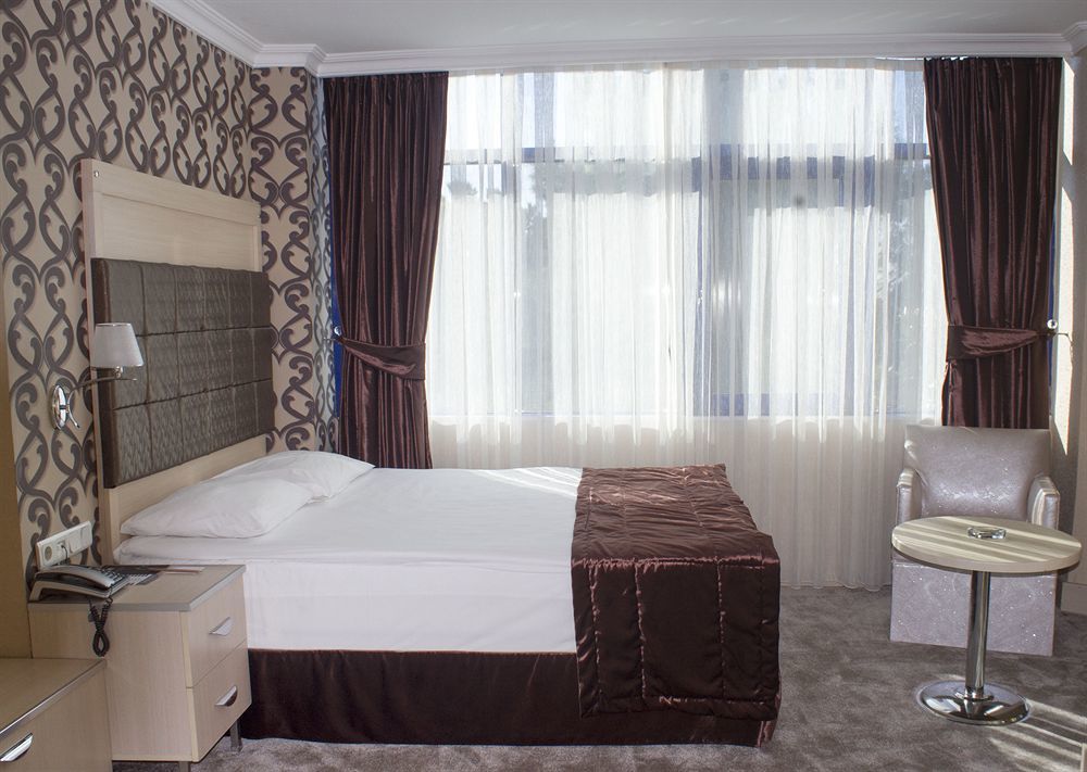 Express Elite Hotel Kucukyali Istanbul Exterior foto